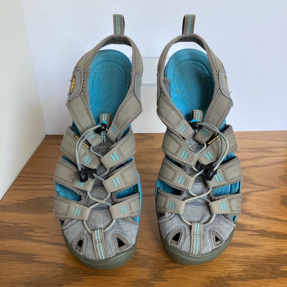 Keen Women's Newport Sandal / Hiking and Water Shoe, Size 9.5 - Picture 10 of 13